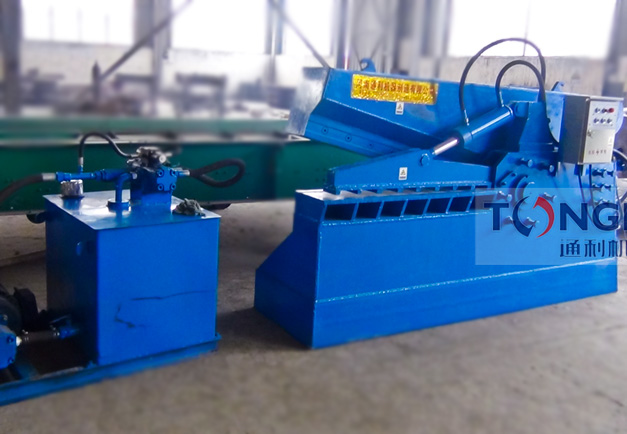 Q43系列鳄鱼式液压金属剪切机